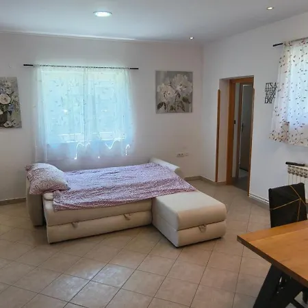 Apartament Forest Queen Pula
