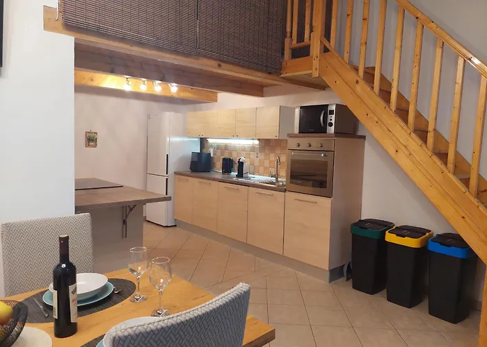 Forest Queen Apartman *